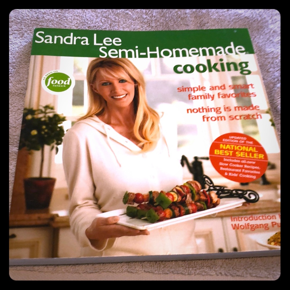 Sandra Lee Semi-Homemade cookbook